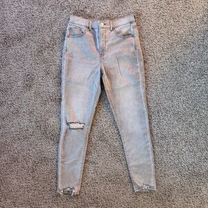 Express Light Gray Women's High Rise Skinny Jeans size 6R